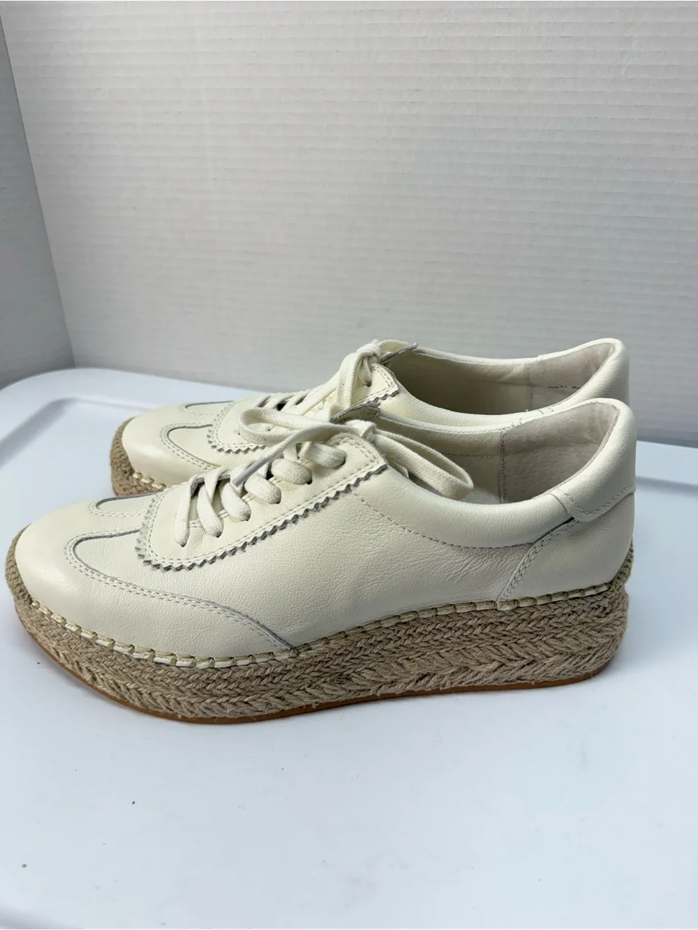 Dolce Vita Jaja Lace Up Espadrille Platform Sneakers NEW Cream/White Size 9.5